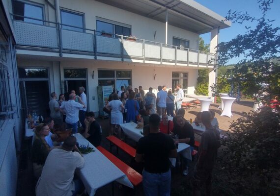 Kögel und Ernst feiert Standort-Jubiläum mit Familienfest!